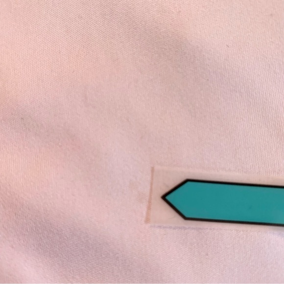 Nike White Tank Women’s Size Medium - Picture 8 of 10